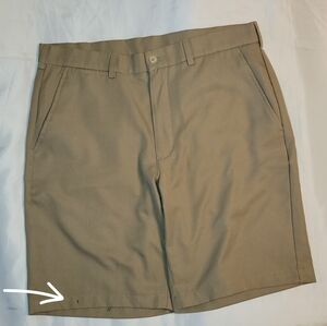 Ben Hogan 34 Men's Khaki Flat Front Shorts